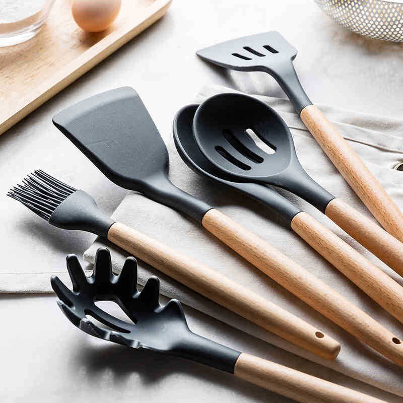 Title: Non Stick Pot Spatula And Spoon